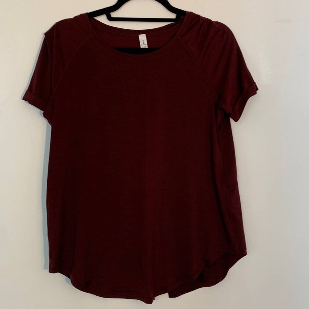 Lululemon workout top